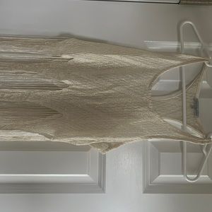 White with gold specked crop tank top. Size S. Never worn